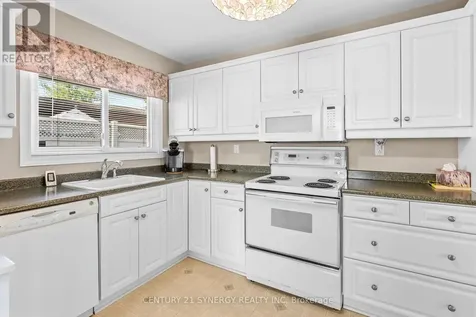 3 Auburn Street Ottawa ON K2H 6L7