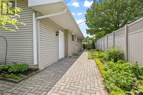 3 Auburn Street Ottawa ON K2H 6L7