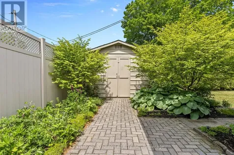 3 Auburn Street Ottawa ON K2H 6L7