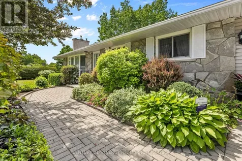 3 Auburn Street Ottawa ON K2H 6L7