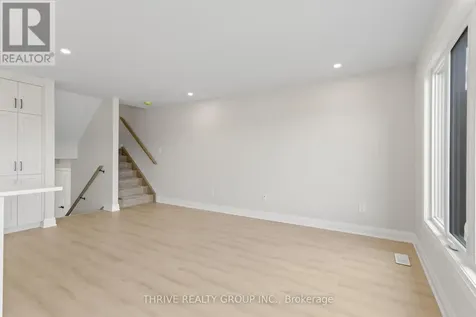 2261 Linkway Boulevard London South (south A) ON N6K 0L4