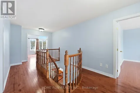 96 Woliston Crescent Ottawa ON K2W 1G2