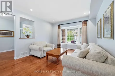 96 Woliston Crescent Ottawa ON K2W 1G2
