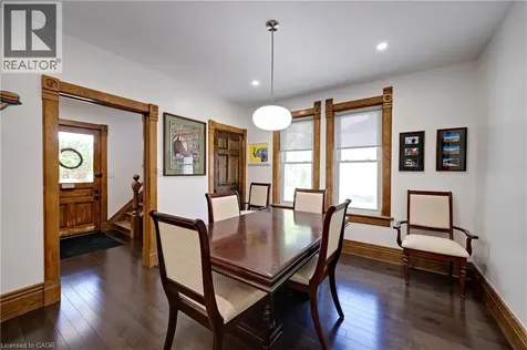 9 Park Avenue West Elmira ON N3B 1K9