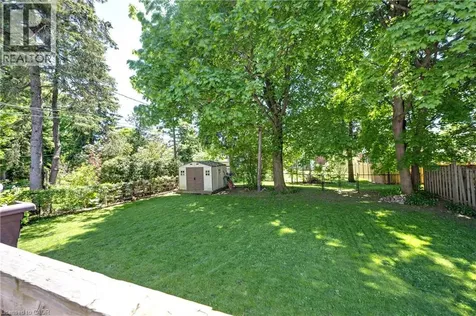 9 Park Avenue West Elmira ON N3B 1K9
