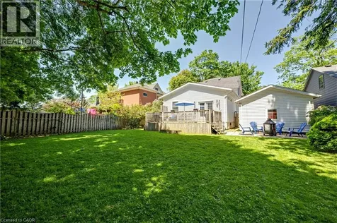 9 Park Avenue West Elmira ON N3B 1K9