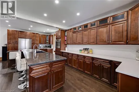 9 Park Avenue West Elmira ON N3B 1K9