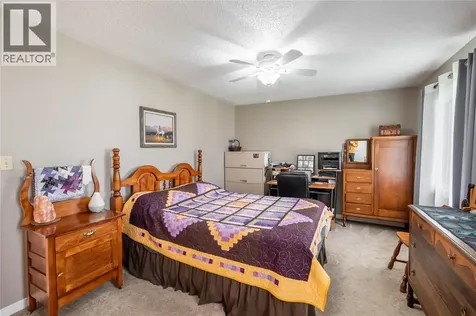 4076 Maple Street Petrolia ON N0N 1R0