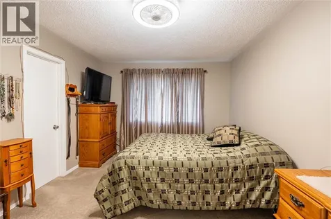4076 Maple Street Petrolia ON N0N 1R0