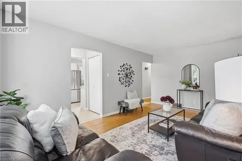 613 Dogwood Lane Waterloo ON N2L 4Y2