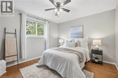 613 Dogwood Lane Waterloo ON N2L 4Y2