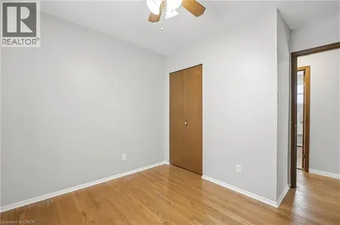 613 Dogwood Lane Waterloo ON N2L 4Y2
