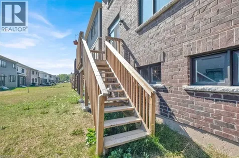 73 Stern Drive Welland ON L3B 0M3