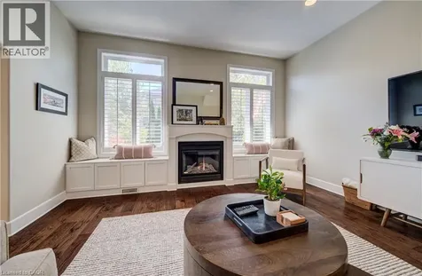 195 Westcliff Way Cambridge ON N1S 5C2