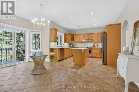 136 Shaughnessy Crescent Ottawa ON K2K 2N3