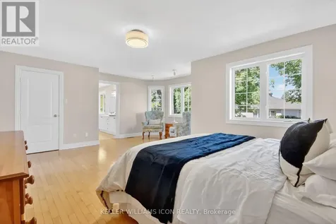 136 Shaughnessy Crescent Ottawa ON K2K 2N3