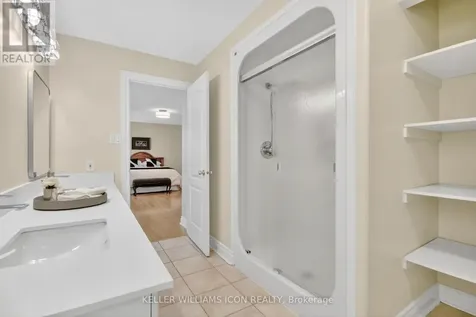 136 Shaughnessy Crescent Ottawa ON K2K 2N3