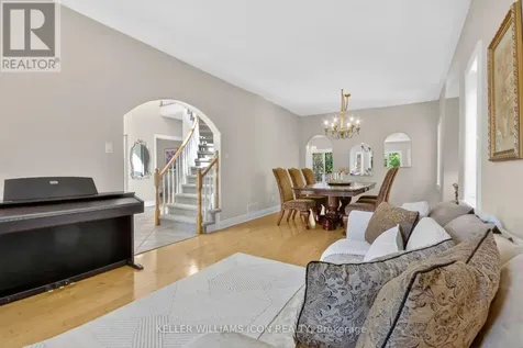 136 Shaughnessy Crescent Ottawa ON K2K 2N3