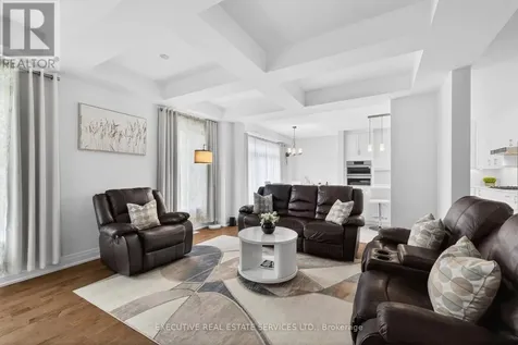 27 Jacob Detweiller Drive Kitchener ON N2P 0K7