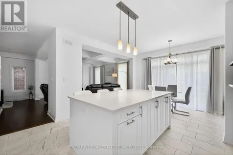 27 Jacob Detweiller Drive Kitchener ON N2P 0K7