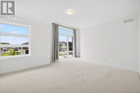 27 Jacob Detweiller Drive Kitchener ON N2P 0K7