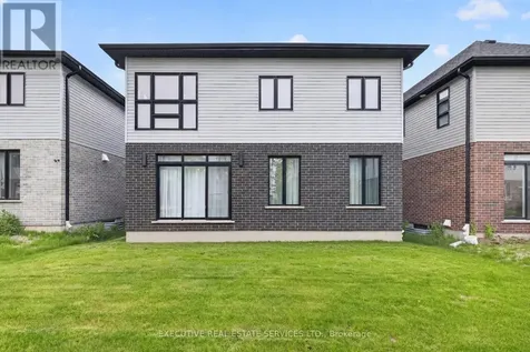 27 Jacob Detweiller Drive Kitchener ON N2P 0K7