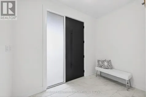 27 Jacob Detweiller Drive Kitchener ON N2P 0K7