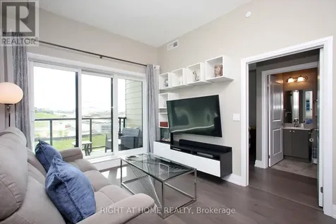 555 William Graham Drive Aurora ON L4G 3H9