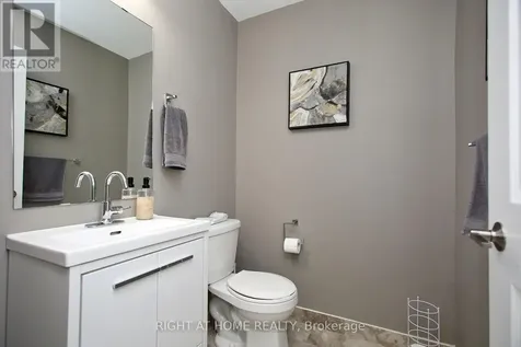 555 William Graham Drive Aurora ON L4G 3H9