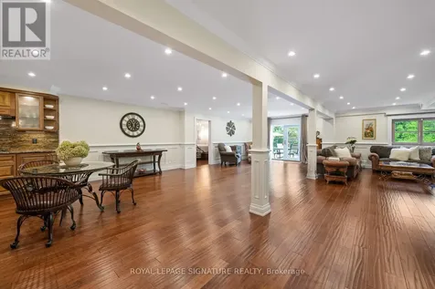 30 Kingswood Drive King ON L7B 1K8