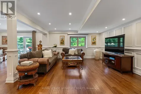 30 Kingswood Drive King ON L7B 1K8