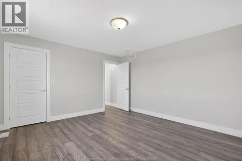 118 Bear Street Essex ON N8M 0A9