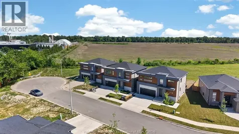 118 Bear Street Essex ON N8M 0A9