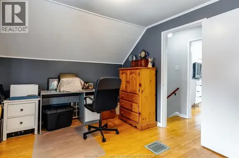 1910 Labadie Road Windsor ON N8W 4J9