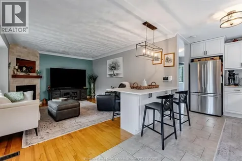 1910 Labadie Road Windsor ON N8W 4J9