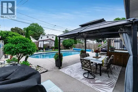 1910 Labadie Road Windsor ON N8W 4J9