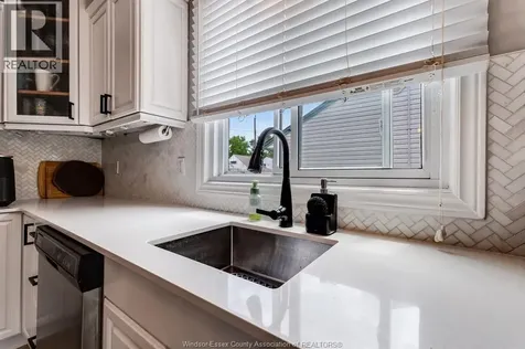 1910 Labadie Road Windsor ON N8W 4J9