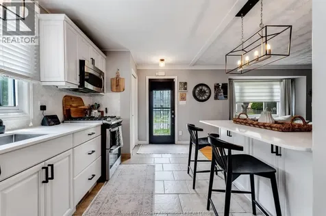 1910 Labadie Road Windsor ON N8W 4J9