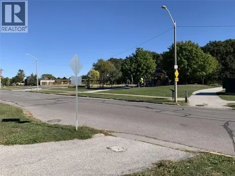 9394 Esplanade Drive Windsor ON N8R 2A3