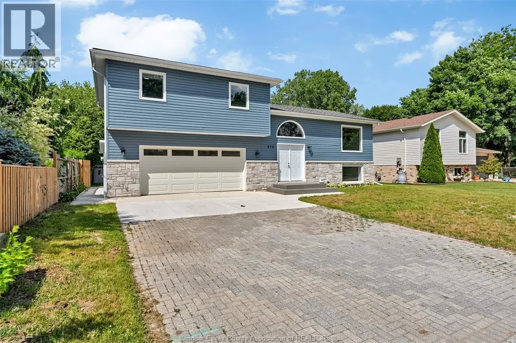 870 River Lasalle ON N9J 3K8