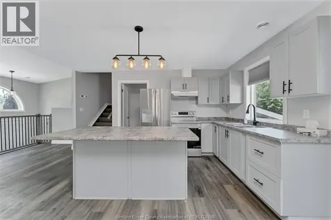 870 River Lasalle ON N9J 3K8