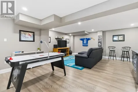 16 Pollard Street Brantford ON N3T 0K1