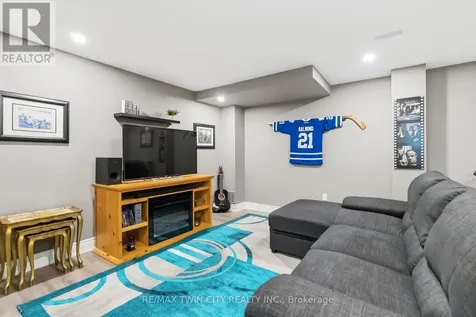 16 Pollard Street Brantford ON N3T 0K1