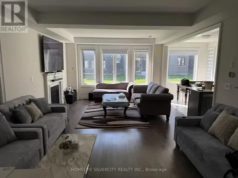 39 Stanley Leitch Drive Erin ON N0B 1T0