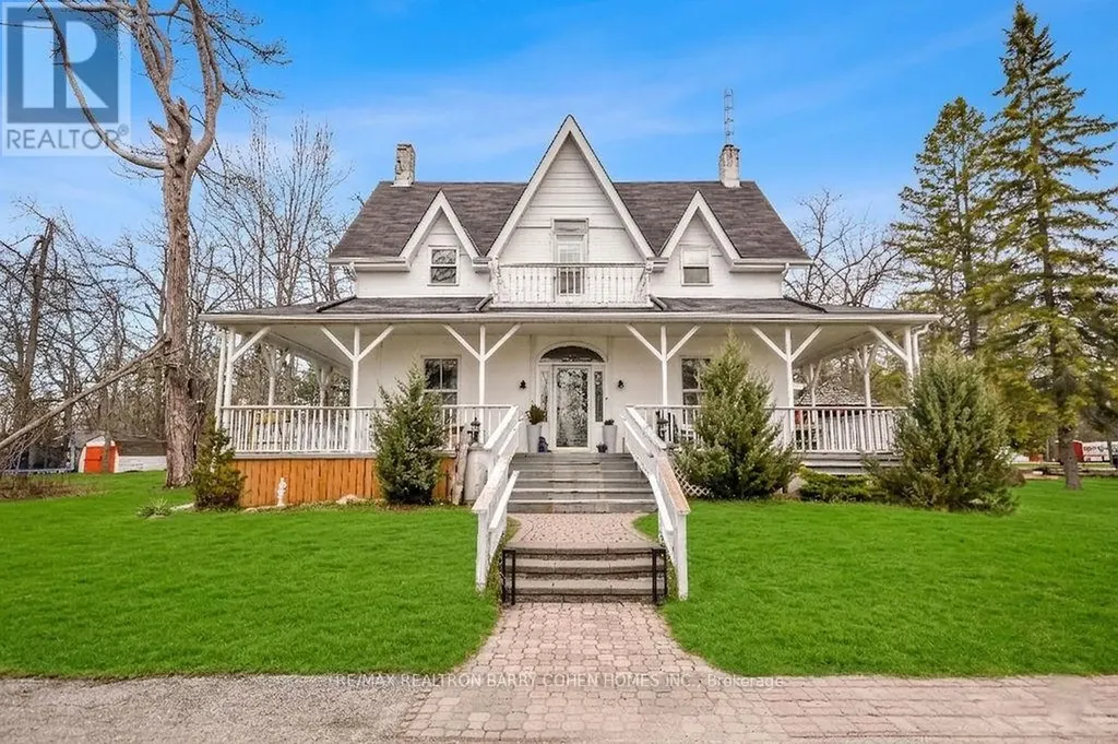 8 Lakeshore Road East Oro-medonte ON L0L 2E0