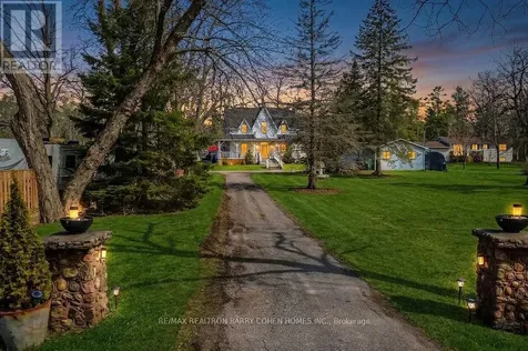 8 Lakeshore Road East Oro-medonte ON L0L 2E0