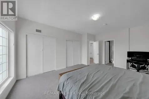 54 Koda Street Barrie ON L9J 0J6