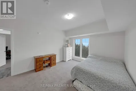 54 Koda Street Barrie ON L9J 0J6