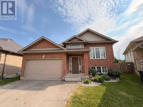 11 Jacklin Court Central Elgin ON N5P 0C3