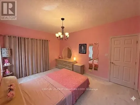 11 Jacklin Court Central Elgin ON N5P 0C3